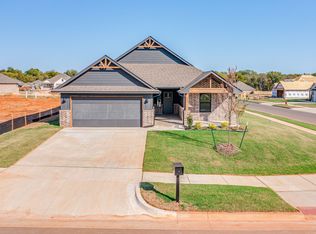 201 Juniper Cir, Noble, OK 73068