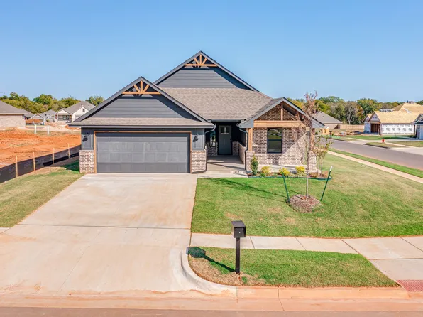 201 Juniper Cir, Noble, OK 73068
