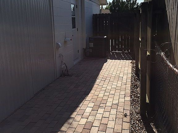 2nd image of 1031 Cornwall Dr
