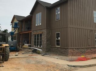 624 S Montgomery St APT 101, Starkville, MS 39759