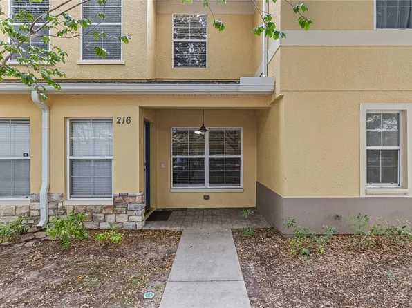 216 Dragons Fire Pl, Valrico, FL 33594