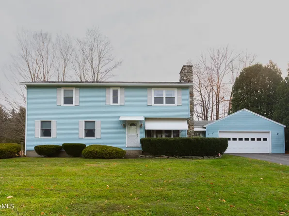 159 Balance Rock Rd, Lanesborough, MA 01237