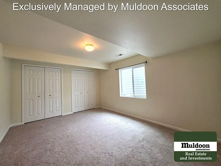 7599 Sailwind Dr — Photo 21