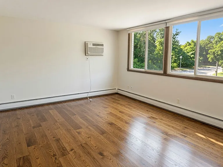 3708 West 32nd Street — Photo 47