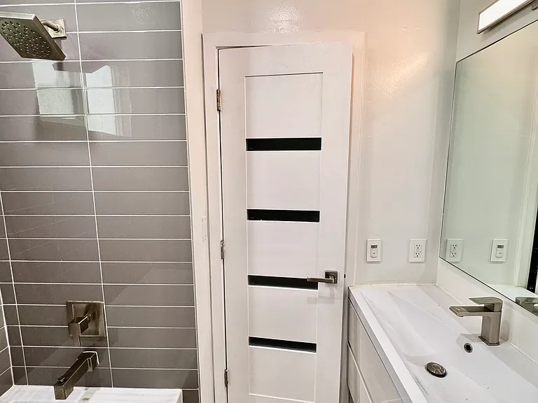 5427 Carlton Way #3 — Photo 23