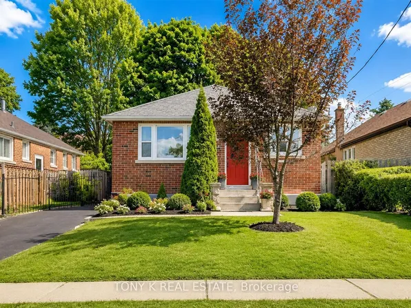 654 Grierson St, Oshawa, ON L1G 5J4