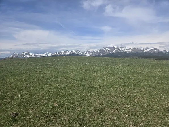21007 Us Highway 2, East Glacier Park, MT 59434
