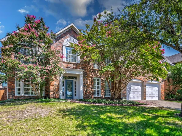 1082 Woodbriar Dr, Grapevine, TX 76051