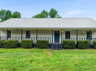 1211 Thornhill Rd, Boaz, AL 35956