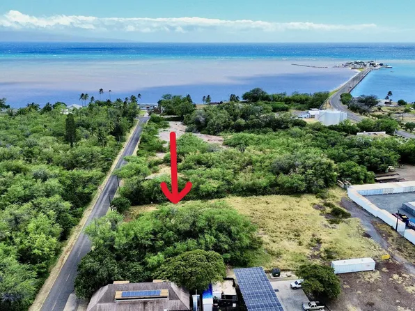 77 Kaunakakai Pl, Kaunakakai, HI 96748