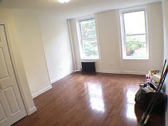 Rented by Glasser Realty LLC