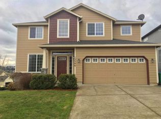 13386 SE Kisor Ct, Happy Valley, OR 97086