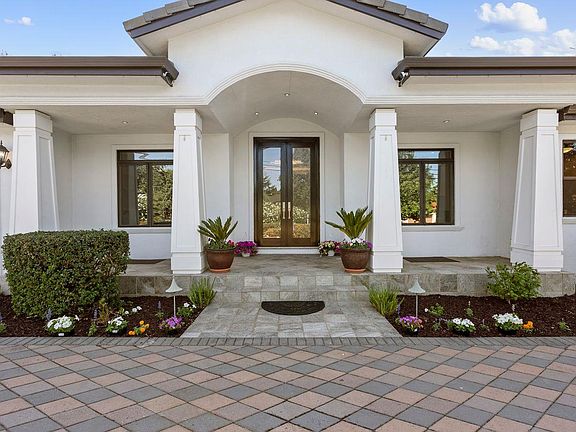 5th image of 14231 Douglass Ln