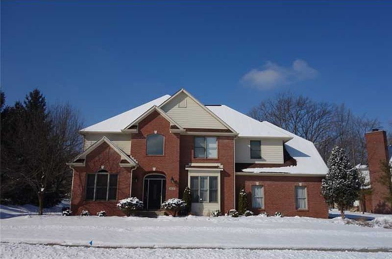 1st image of 9634 Woodlands Dr
