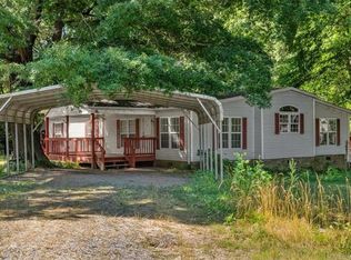 932 Mizpah Church Rd, Reidsville, NC 27320