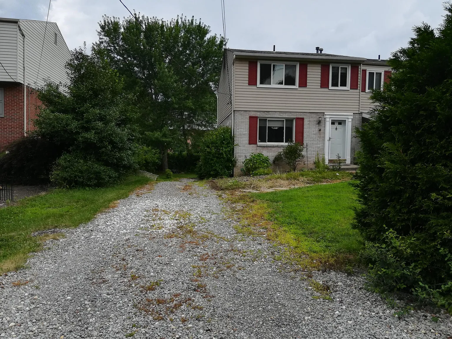 9027 Harmony Dr photo 1