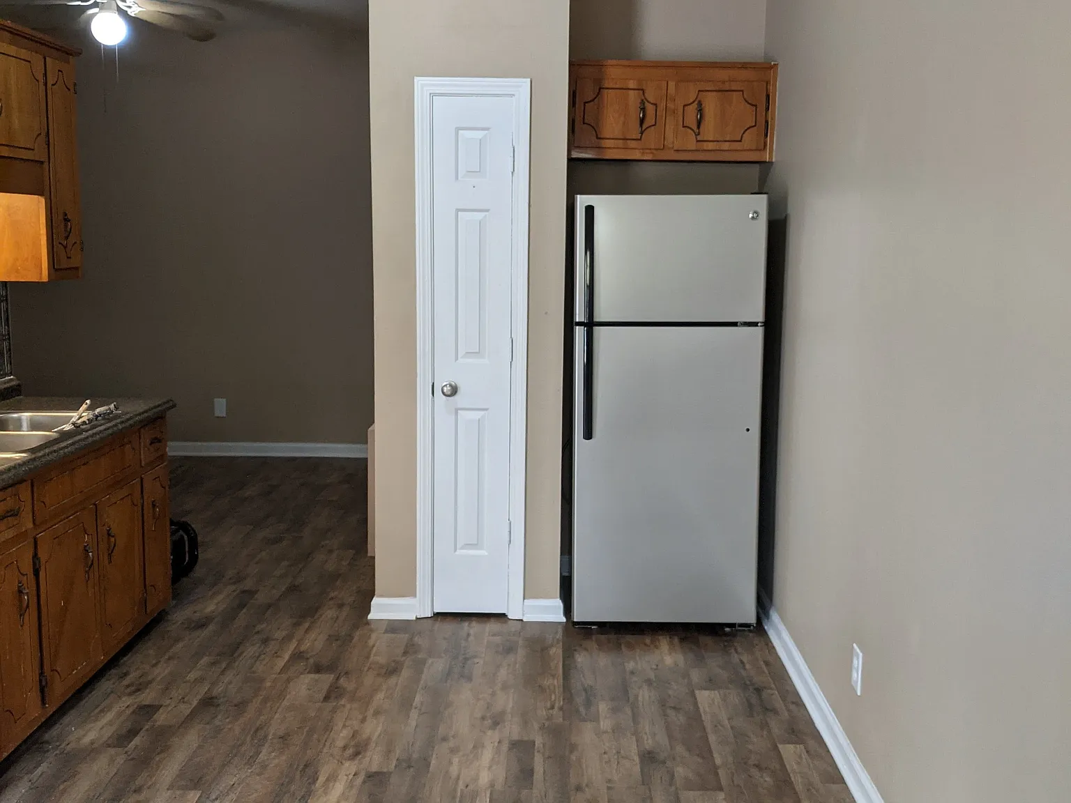 1 bed, 1.0 bath, 750 sqft, $800 — Photo 2
