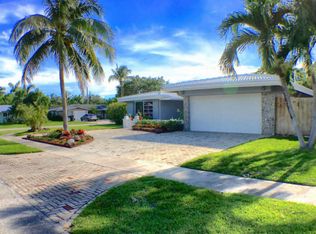 425 SW 7th Ter, Boca Raton, FL 33486