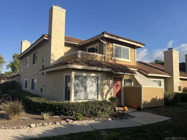 10711 Holly Meadows Dr Unit A, Santee, CA 92071