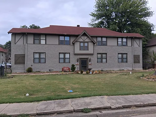 113 W Danner Avenue Retreat #4 Photo 1