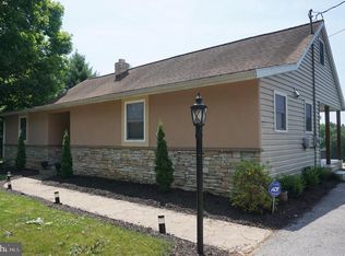 804 Old Commons Rd, Windsor, PA 17366