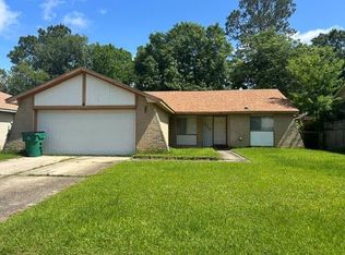 220 S Queens Dr, Slidell, LA 70458