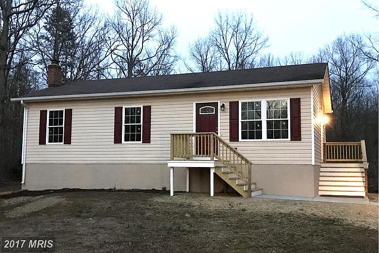 1st image of 22375 Burwell St