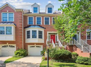 15821 Glacier Ct, North Potomac, MD 20878