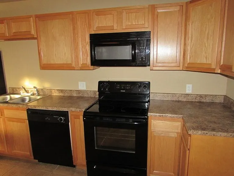 16552 Hunters Ridge Ln — Photo 5