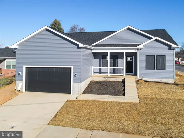 117 E 7th Ave, Ranson, WV 25438