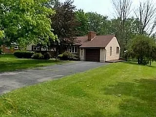 2595 W Hickory Grove Rd photo 1