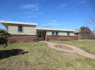 111 Cold Hill Rd, Granby, MA 01033