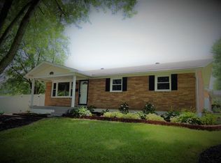 7600 Mango Dr, Louisville, KY