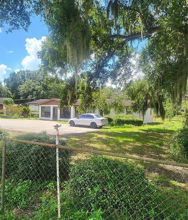 1st image of 122 6th Wahneta St E