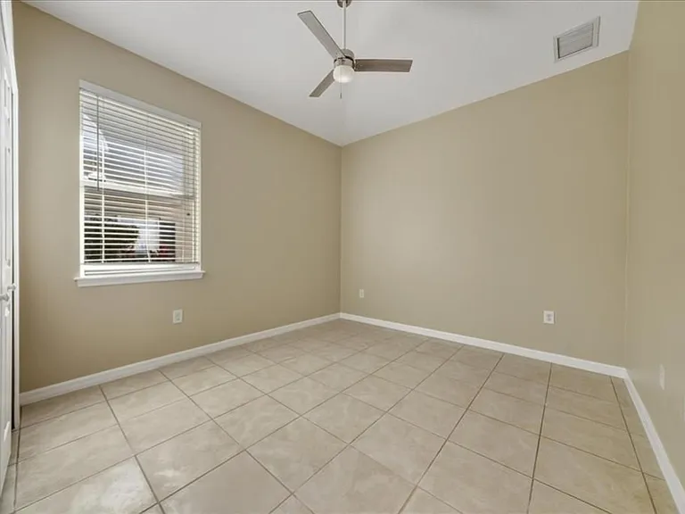 20647 Majestic St #20647 — Photo 25