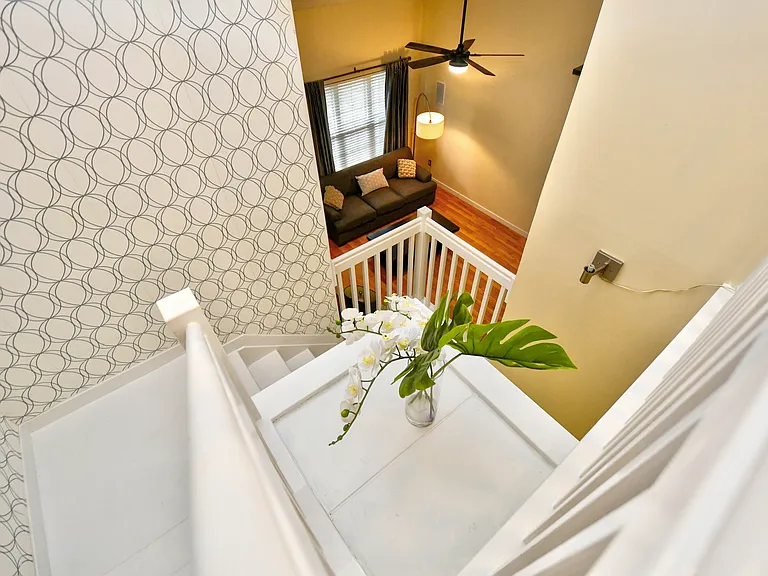 1038 Portico Loop — Photo 15