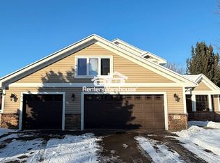 473 Forsham Lake Dr, Lino Lakes, MN 55014