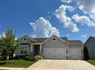 2349 Chemin Ave, Saint Charles, MO 63301