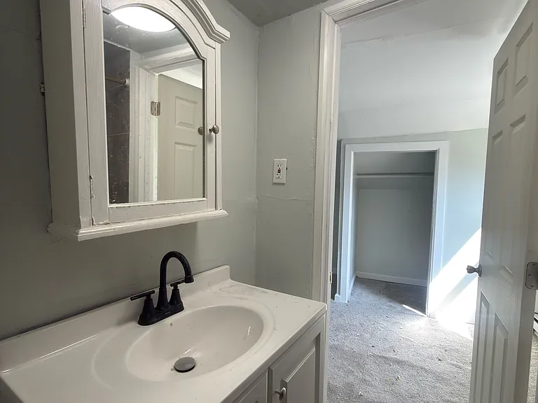 231 Pierce St — Photo 10