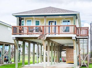 918 Fort Velasco Dr, Surfside Beach, TX 77541