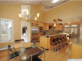 5 Doree Rd, Morganville, NJ 07751