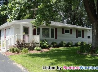 4321 Diamond Dr, Eagan, MN 55122