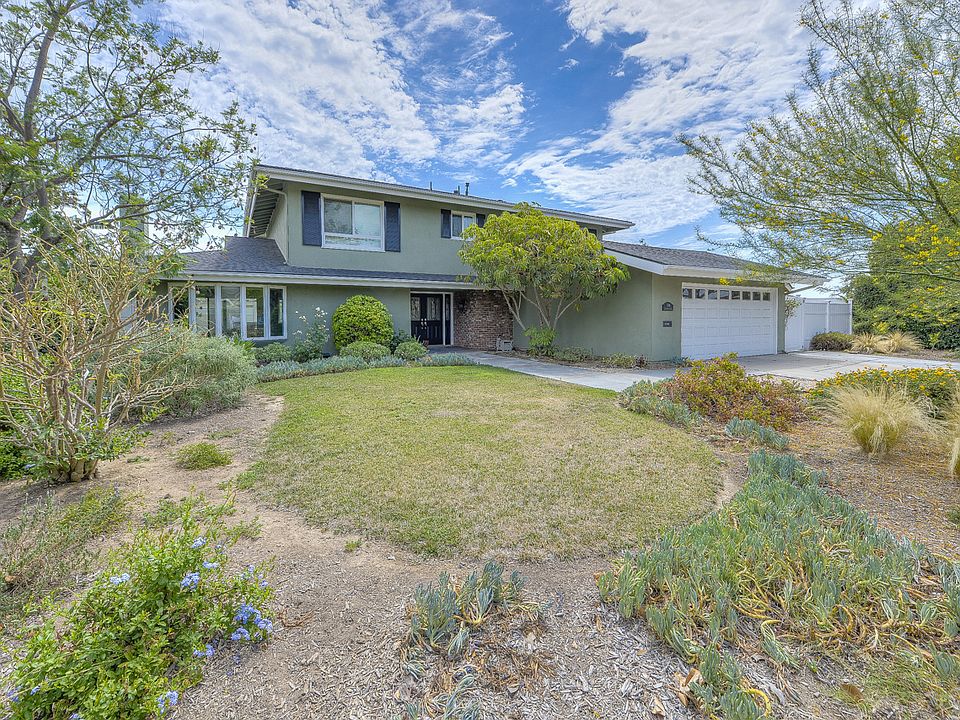 Corner Lot President Homes