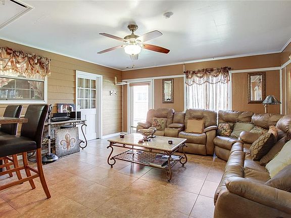 4th image of 2408 Cartier Dr