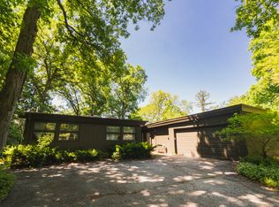1874 York Ln, Highland Park, IL