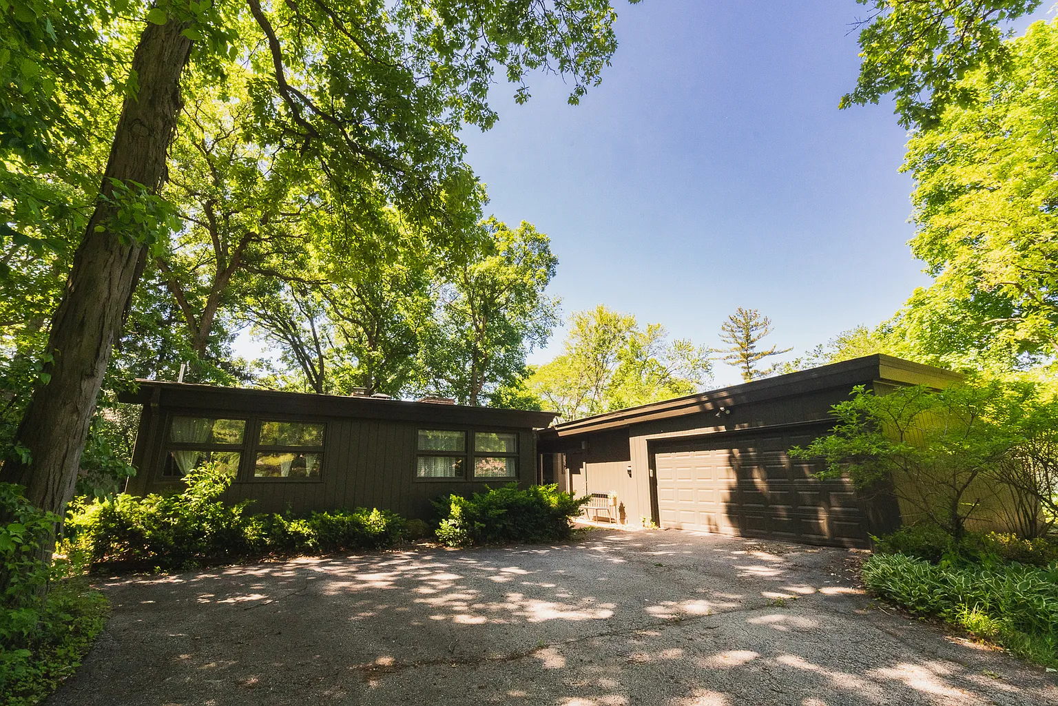1874 York Ln photo 1