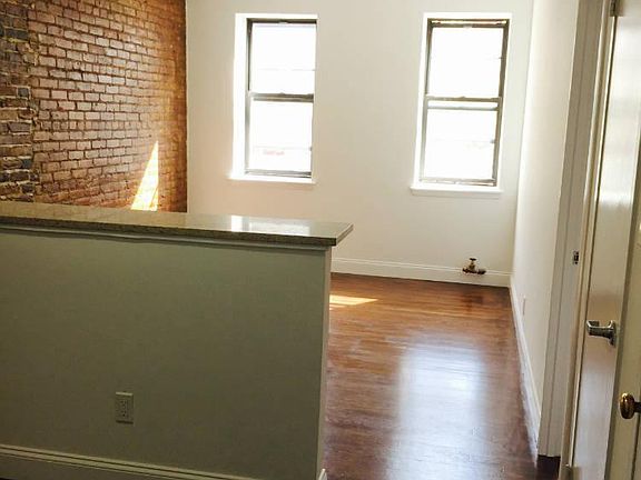 5th image of 331 E 82nd St APT 3F