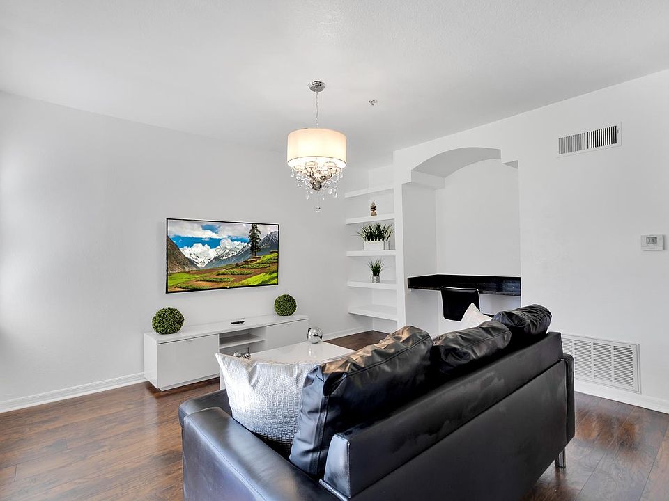 1st image of 7220 Westpointe Blvd #7220