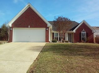 1912 Lawndale Dr, Spring Hill, TN 37174