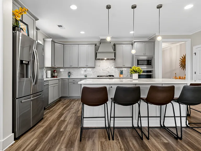 4040 Olivia Rd — Photo 14